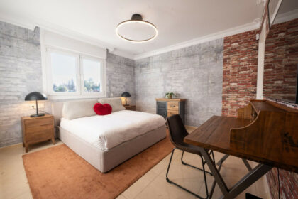 9b174fc390e0b9cb26941f08f762930b - 6