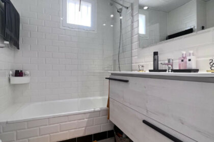 9b8eb15992decfc62bac0aeca79a9fde - 6