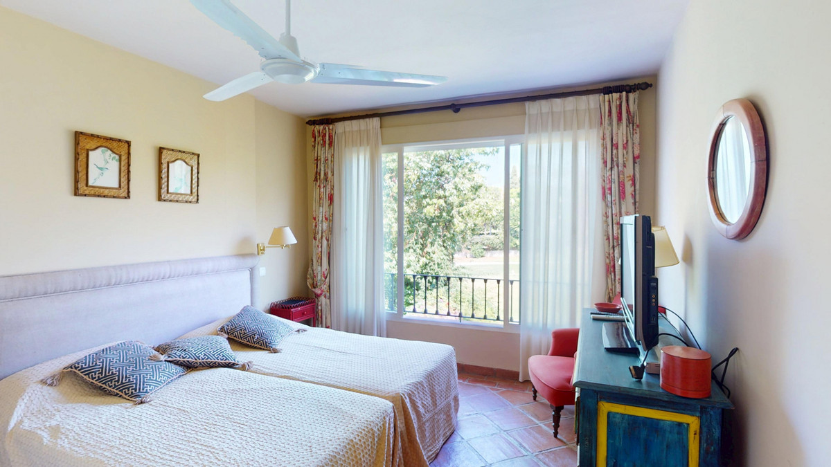 9d26f1b55758074aa087ab964dd0ba0b - 11