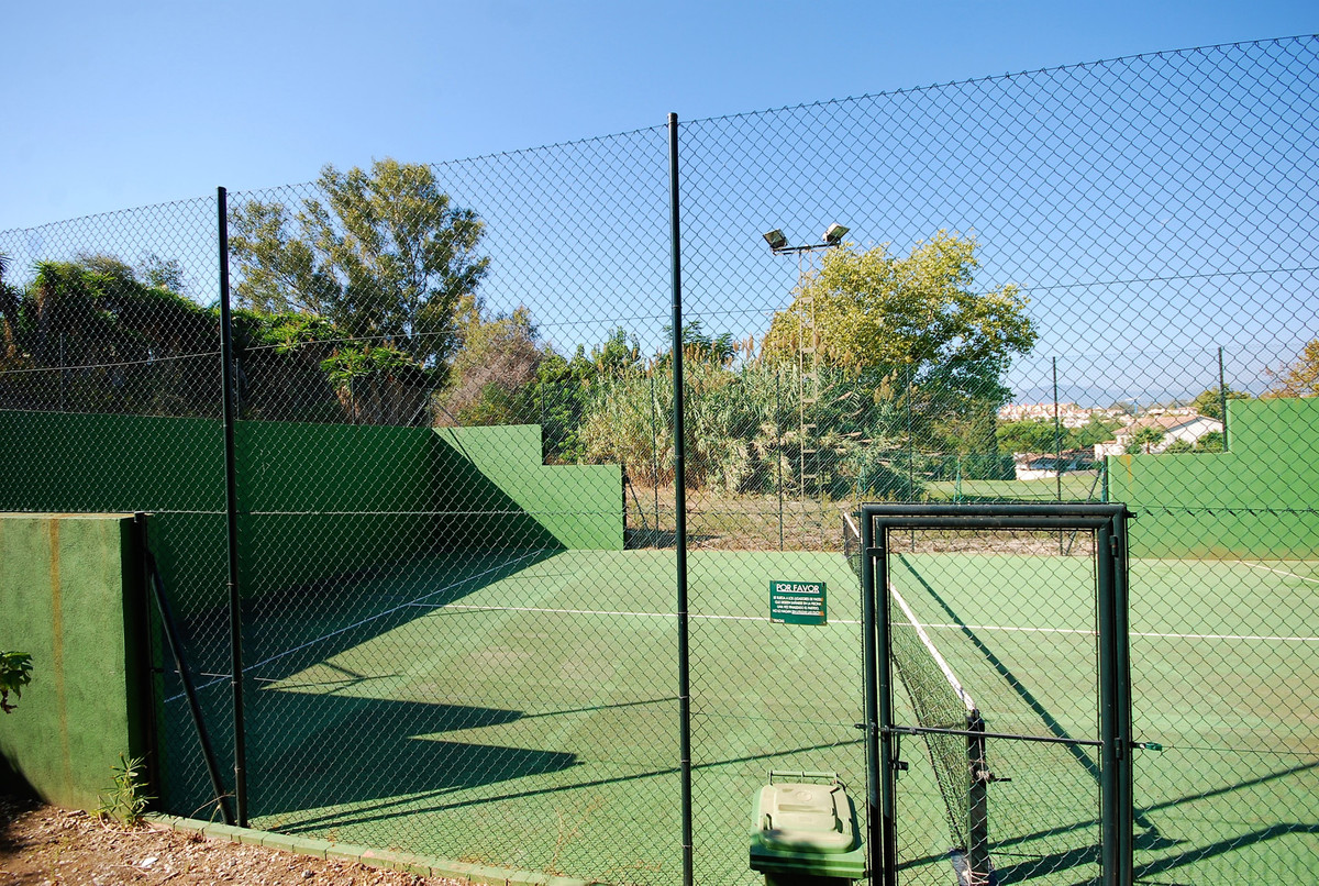 9d26f1b55758074aa087ab964dd0ba0b - 30