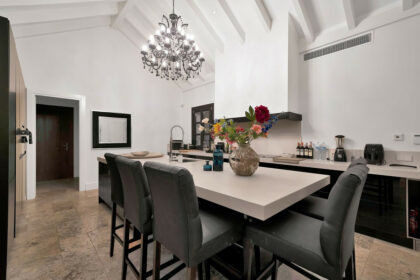 9da96dd6f61a6bed8ca7e08b7c790c77 - 22