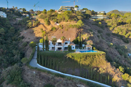 9da96dd6f61a6bed8ca7e08b7c790c77 - 81