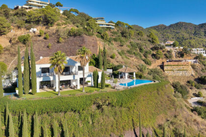 9da96dd6f61a6bed8ca7e08b7c790c77 - 85