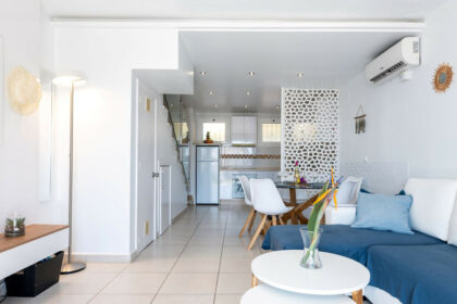 9e42b352a2ca1c72f0bec17f872f33e9 - 17