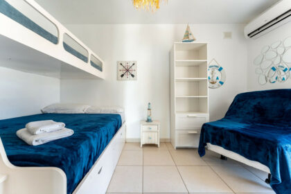 9e42b352a2ca1c72f0bec17f872f33e9 - 26