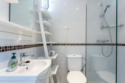 9e42b352a2ca1c72f0bec17f872f33e9 - 31