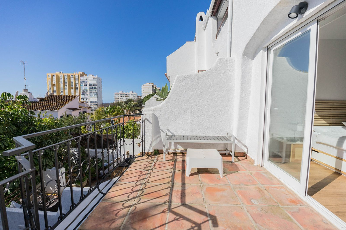 9e521b028666ddab72c3d0c6089a6f67 - 10