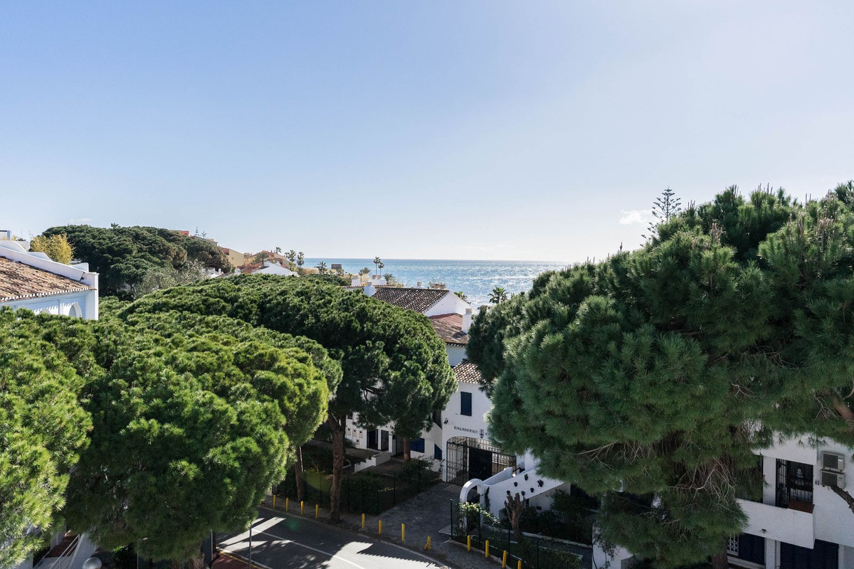 9e521b028666ddab72c3d0c6089a6f67 - 11