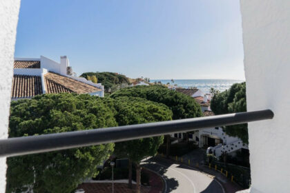 9e521b028666ddab72c3d0c6089a6f67 - 19