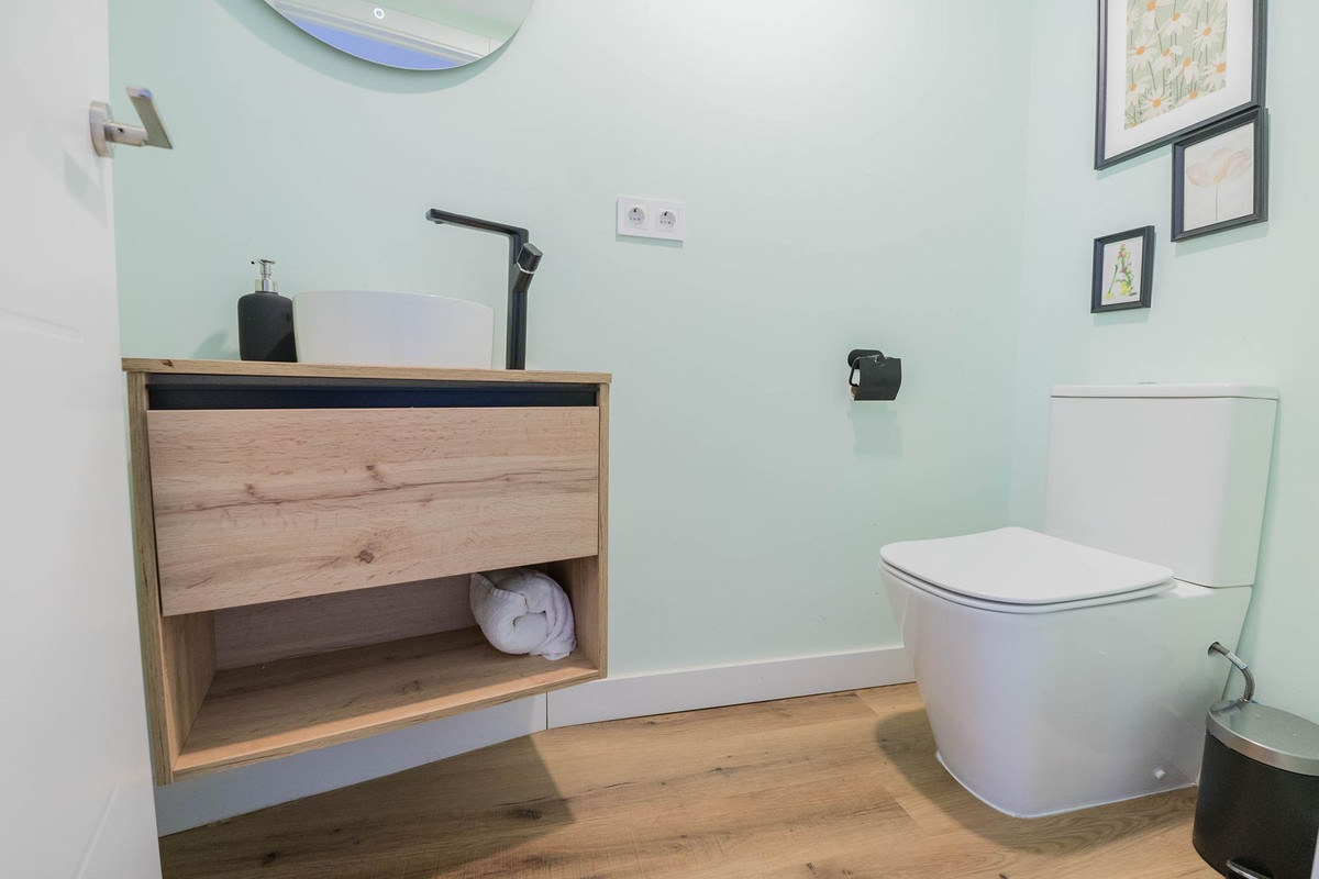 9e521b028666ddab72c3d0c6089a6f67 - 21