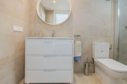 9e521b028666ddab72c3d0c6089a6f67 - 24