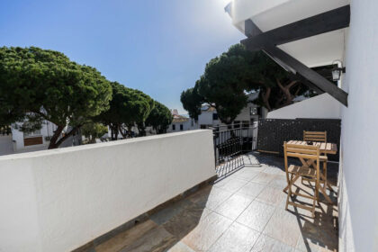 9e521b028666ddab72c3d0c6089a6f67 - 27