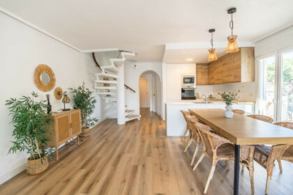 9e521b028666ddab72c3d0c6089a6f67 - 3