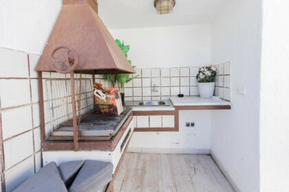 9e521b028666ddab72c3d0c6089a6f67 - 33