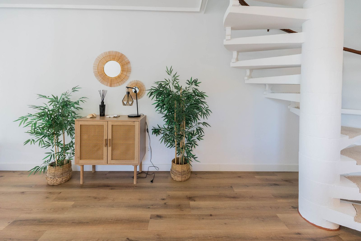 9e521b028666ddab72c3d0c6089a6f67 - 34