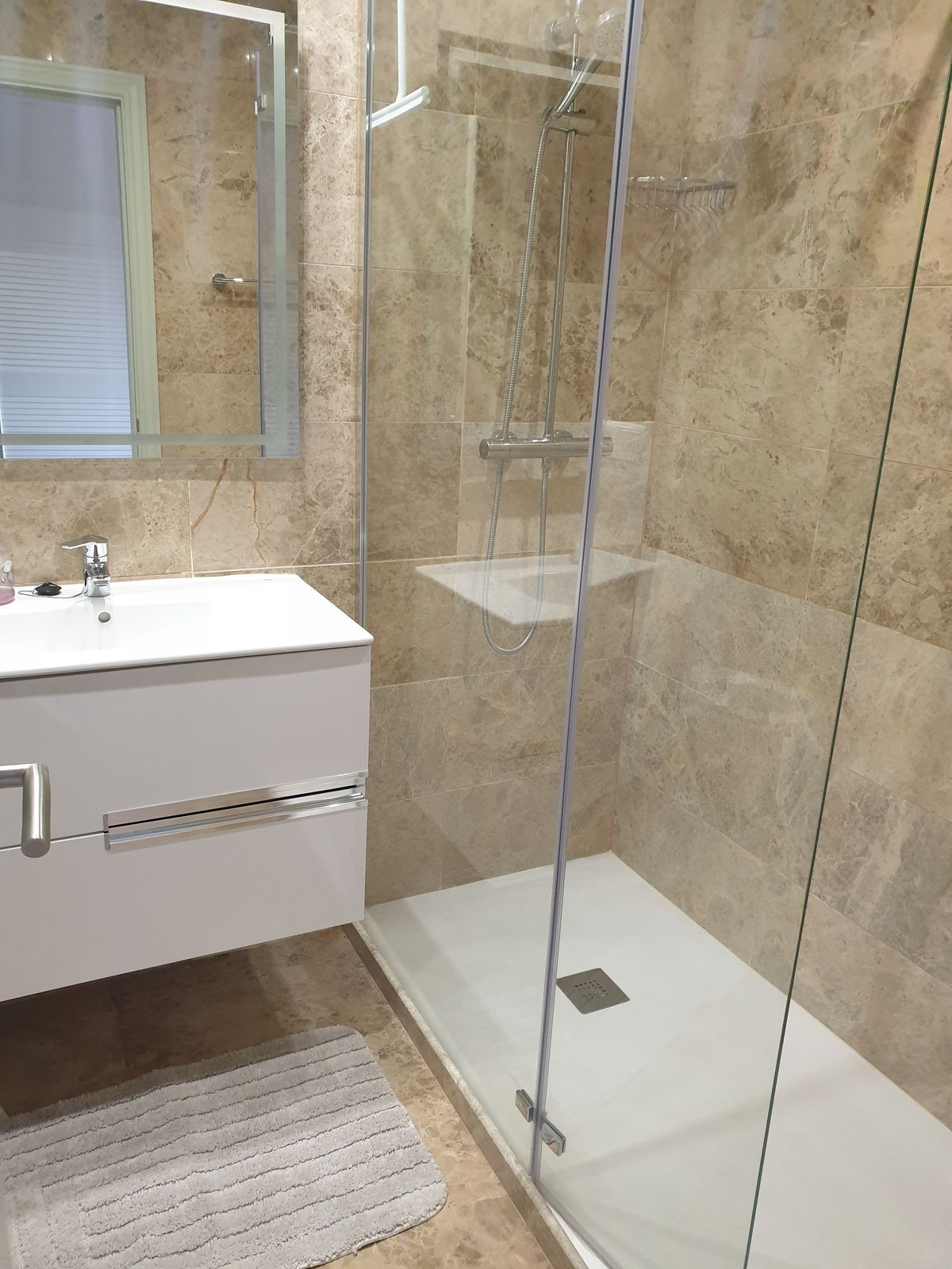 9ea19f8e2333ccc6a6d35cfeb0d30d8d - 12