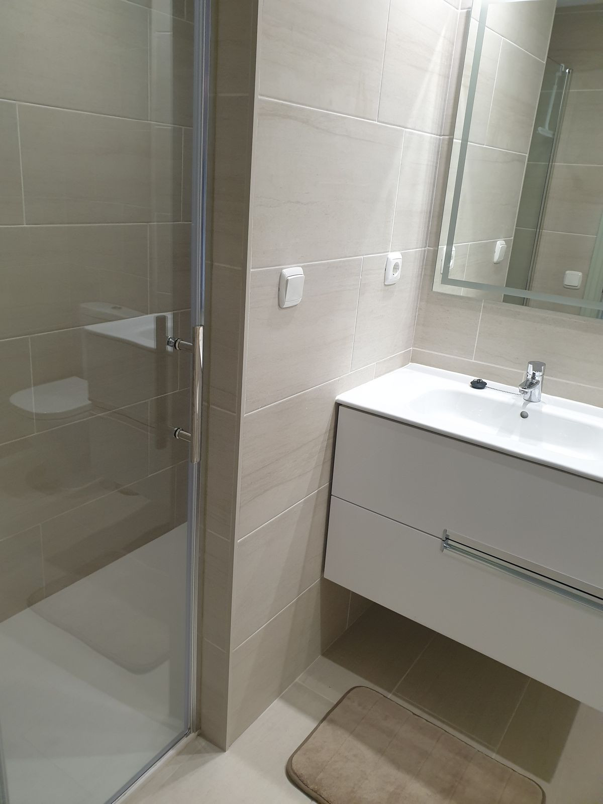 9ea19f8e2333ccc6a6d35cfeb0d30d8d - 14