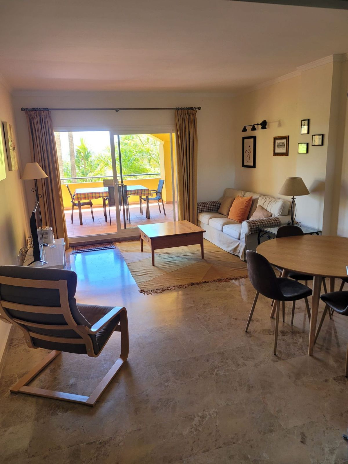 9ea19f8e2333ccc6a6d35cfeb0d30d8d - 4