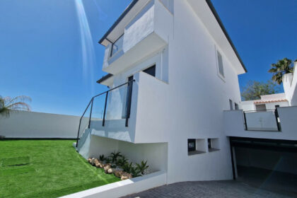 9ec8a686257c73dde6c866db097dd320 - 14