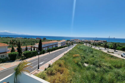 9ec8a686257c73dde6c866db097dd320 - 32