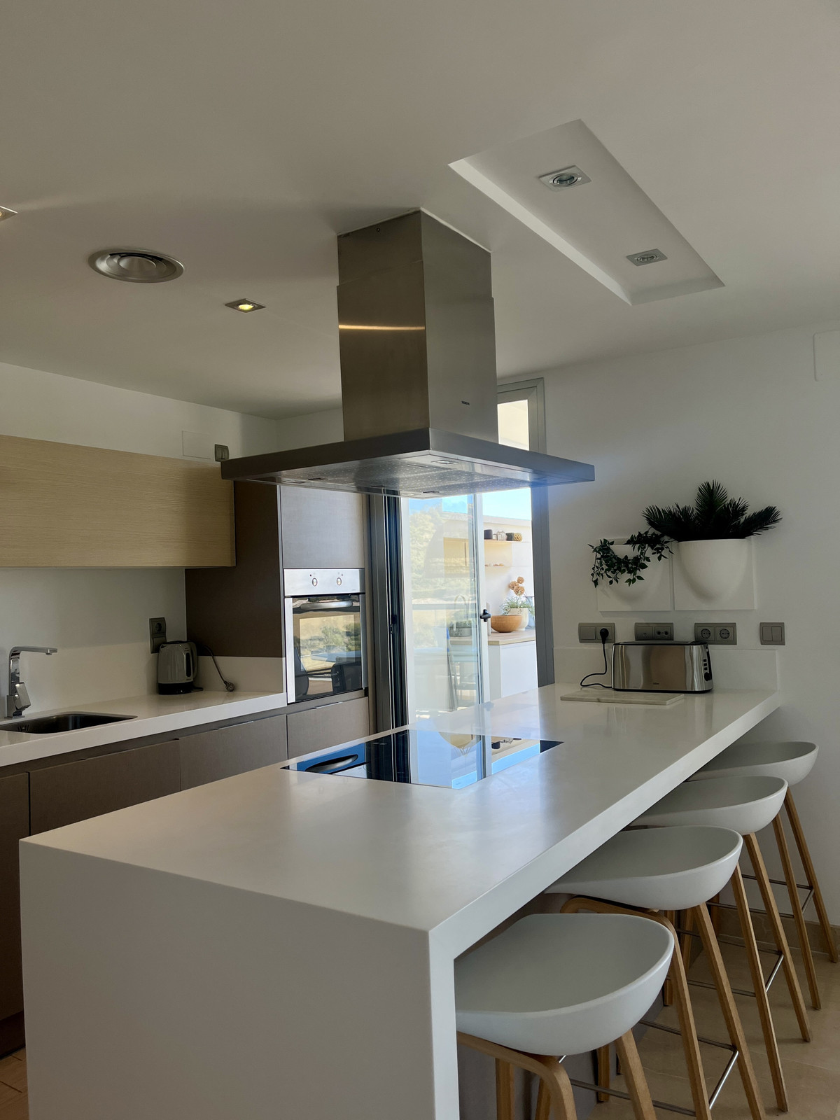 9ef44aad40f6e6b59fdcc9f92eade0d7 - 44