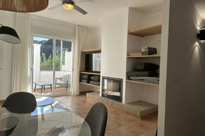 9f1cd381b57801ab82ae011f445c4906 - 23