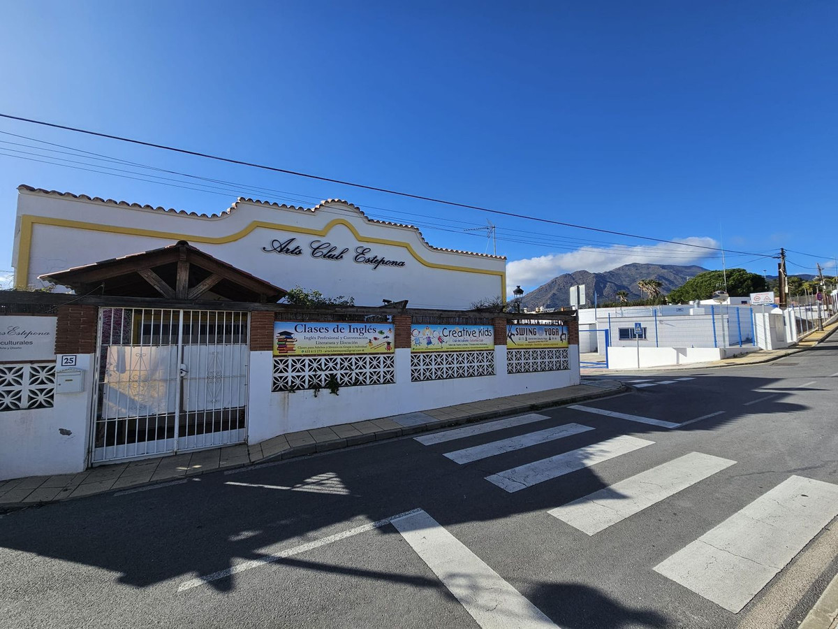 9f2bb77bb6a4952d4563d830b26113d4 - 1