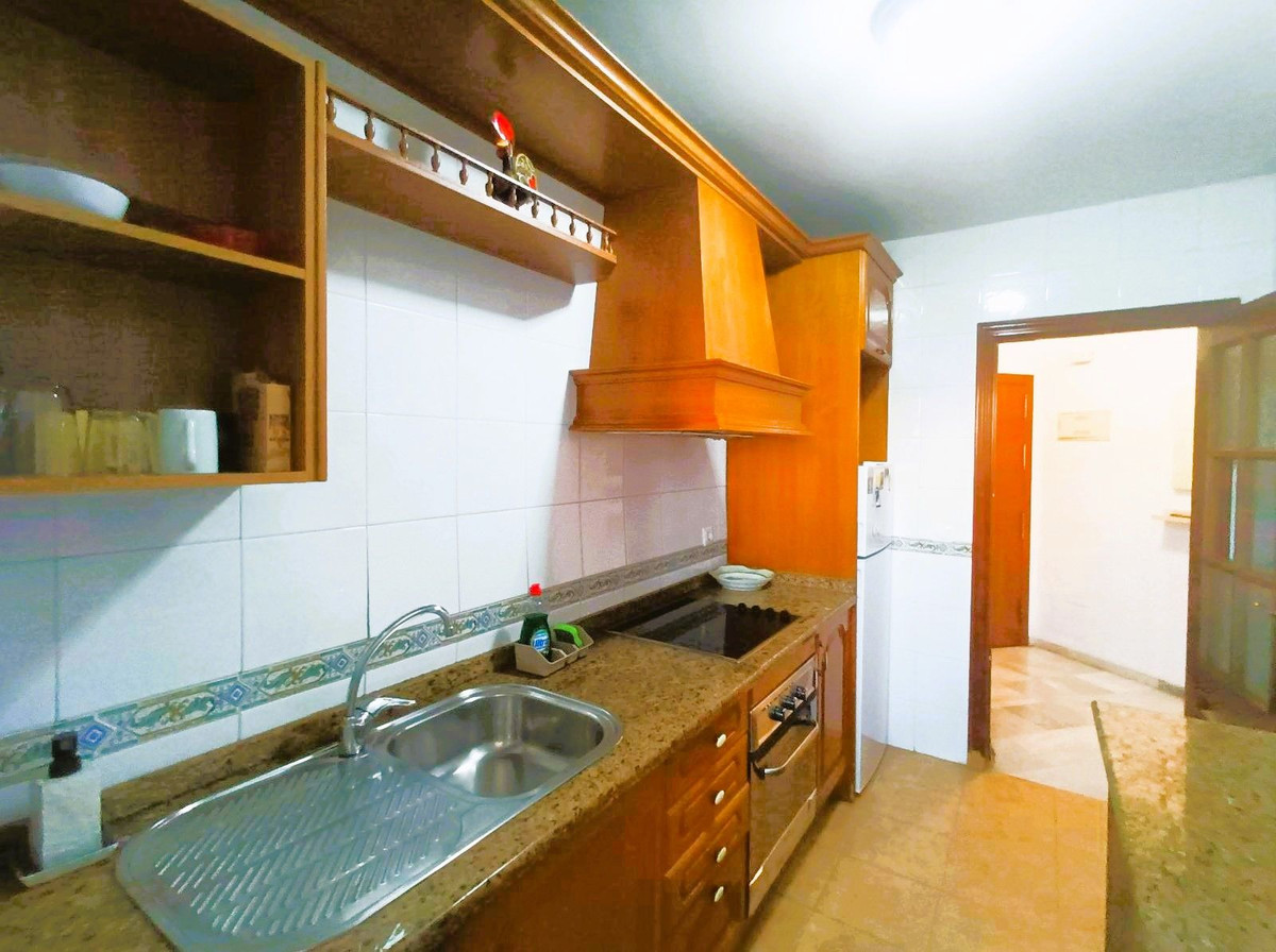 9ffe18697915e9b4640c002e1a49886f - 11