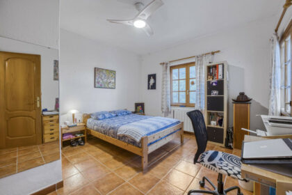 a006a8800f8e691638e2b07d96ea0657 - 11