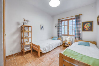 a006a8800f8e691638e2b07d96ea0657 - 13