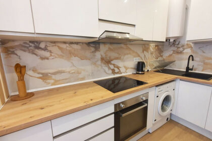 a04b685b3e3adae3d8e8c4e64d0f9f56 - 12