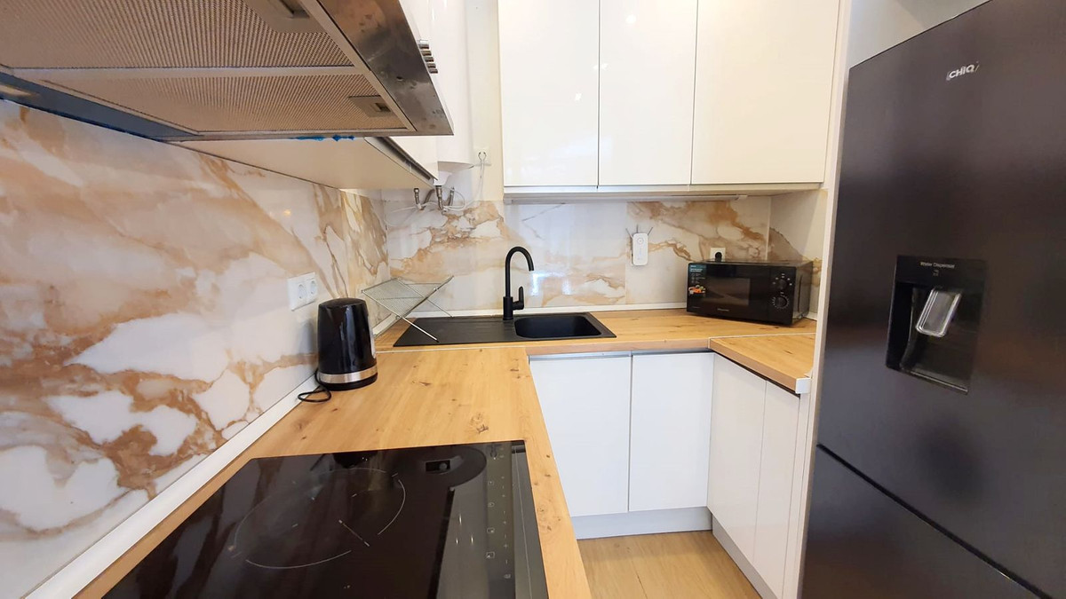 a04b685b3e3adae3d8e8c4e64d0f9f56 - 13