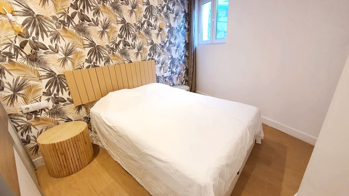 a04b685b3e3adae3d8e8c4e64d0f9f56 - 16