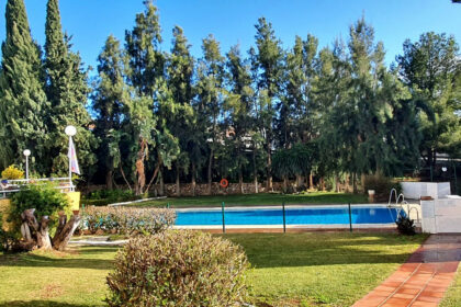 a04b685b3e3adae3d8e8c4e64d0f9f56 - 24