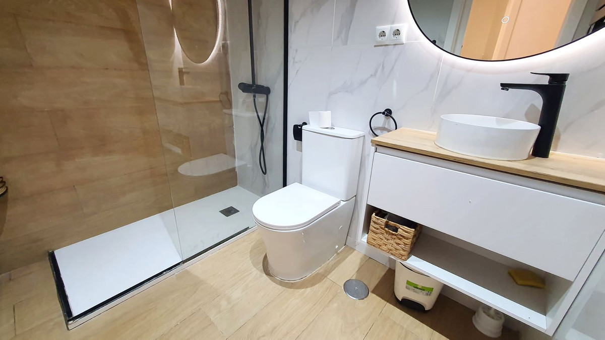 a04b685b3e3adae3d8e8c4e64d0f9f56 - 4