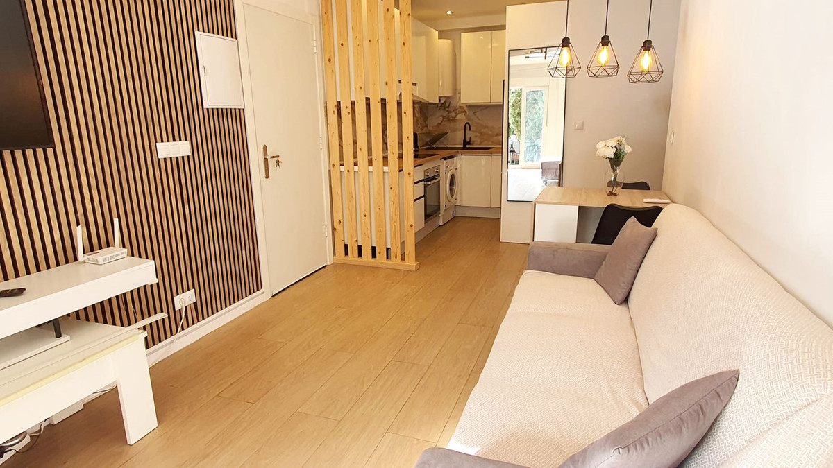 a04b685b3e3adae3d8e8c4e64d0f9f56 - 7