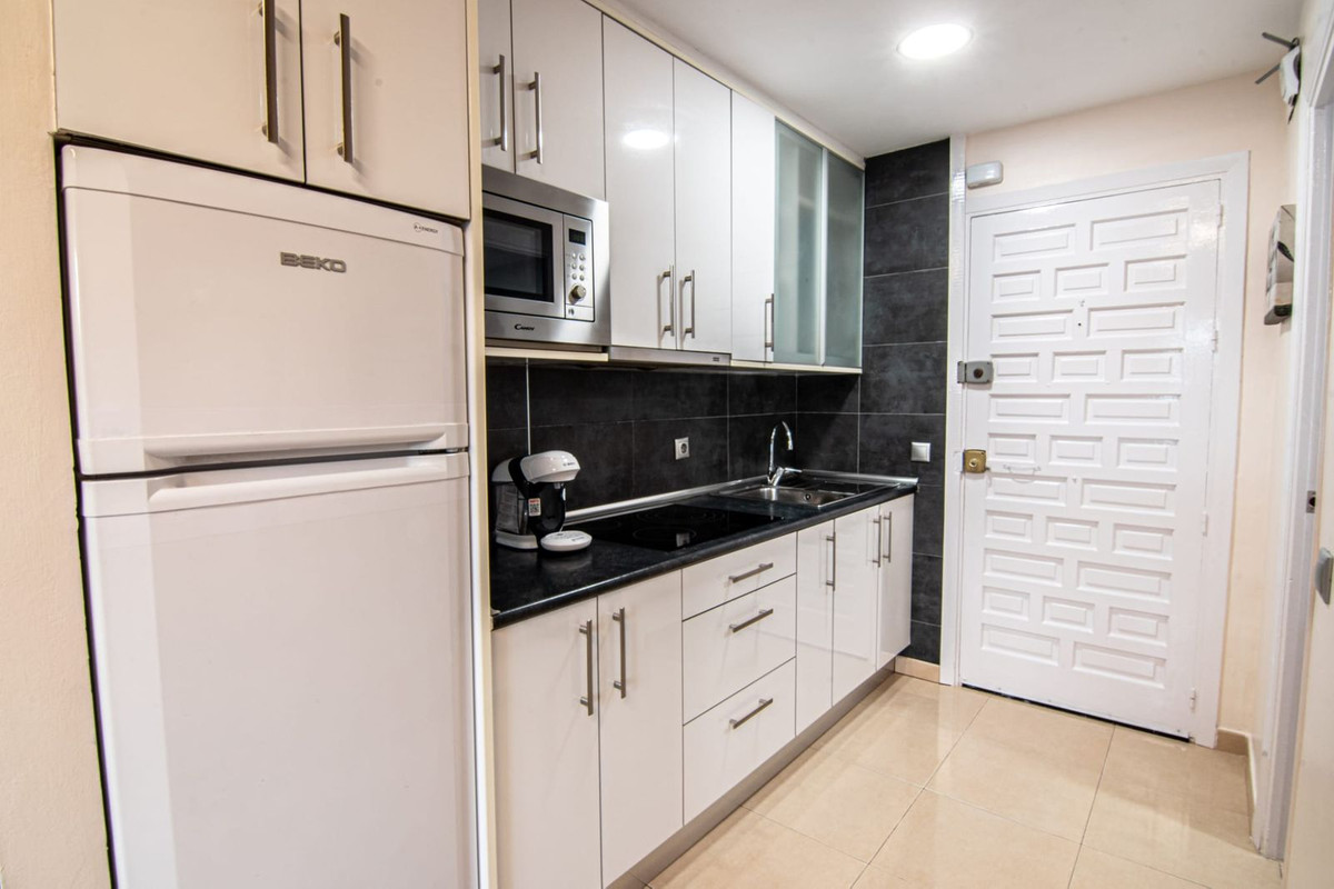 a0ed6fd8cd1f290dca20b5adba26d856 - 8