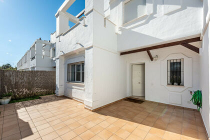 a19696a1eb4b141b71b3fd5ba88daca2 - 19