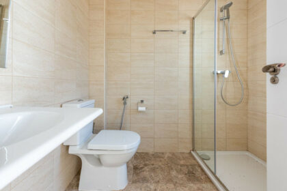 a19696a1eb4b141b71b3fd5ba88daca2 - 22