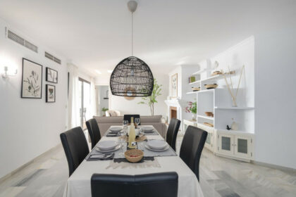 a1b3fb8d9c359c078e22f2b2812ae4c6 - 9