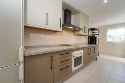 a1cff55814ed6b4b605f85fbd68a0ca7 - 13