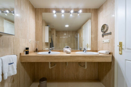 a2702789c3ec31af098d4f65cfddaf2b - 31