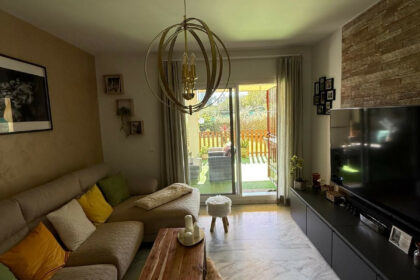 a32d292e7740444bfdb30a4916d9809b - 1