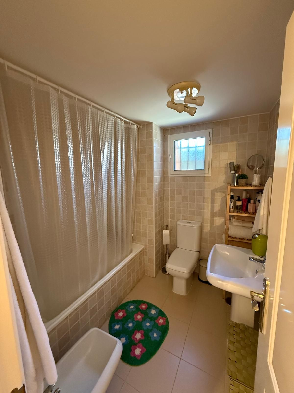 a32d292e7740444bfdb30a4916d9809b - 8