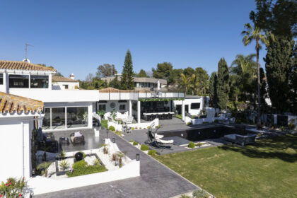 a362ade27ee9c0c90d6f23aa0e44c495 - 53