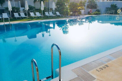 a3df3ab6177fa53db8cdeed88773cc74 - 19