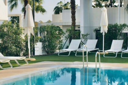 a3df3ab6177fa53db8cdeed88773cc74 - 21