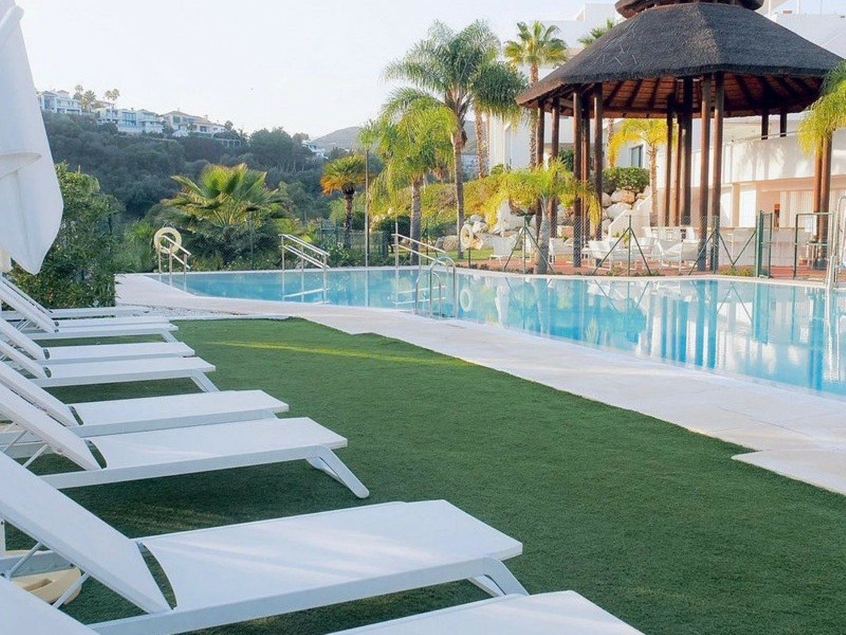 a3df3ab6177fa53db8cdeed88773cc74 - 22