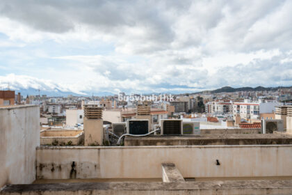 a4be61589de1abb2c1ca33b73985ef2a - 17