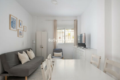 a4be61589de1abb2c1ca33b73985ef2a - 6